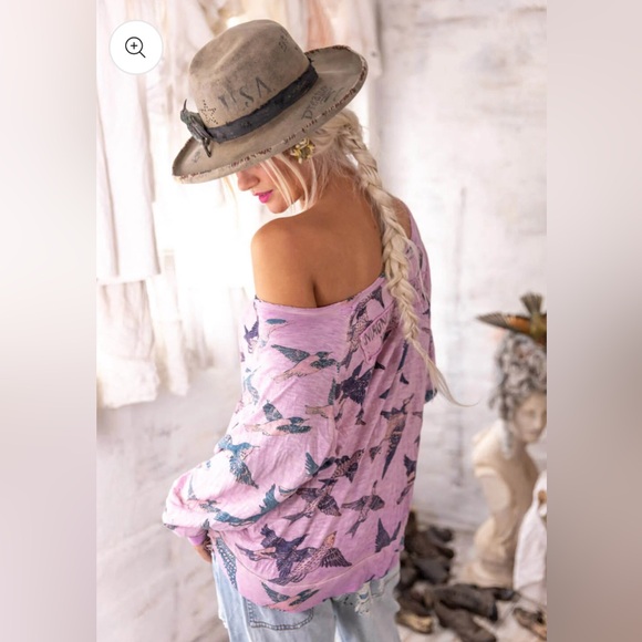 Magnolia Pearl Tops - Magnolia Pearl Bird Richi Tee - Top 2123 in Evenfall NWT